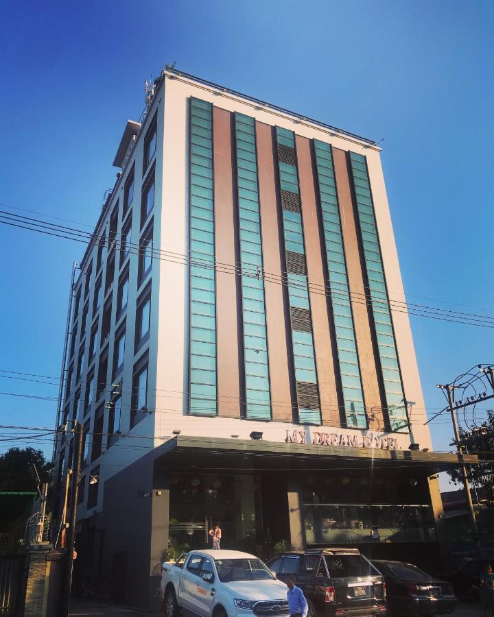 My Dream Hotel Yangon Exterior photo
